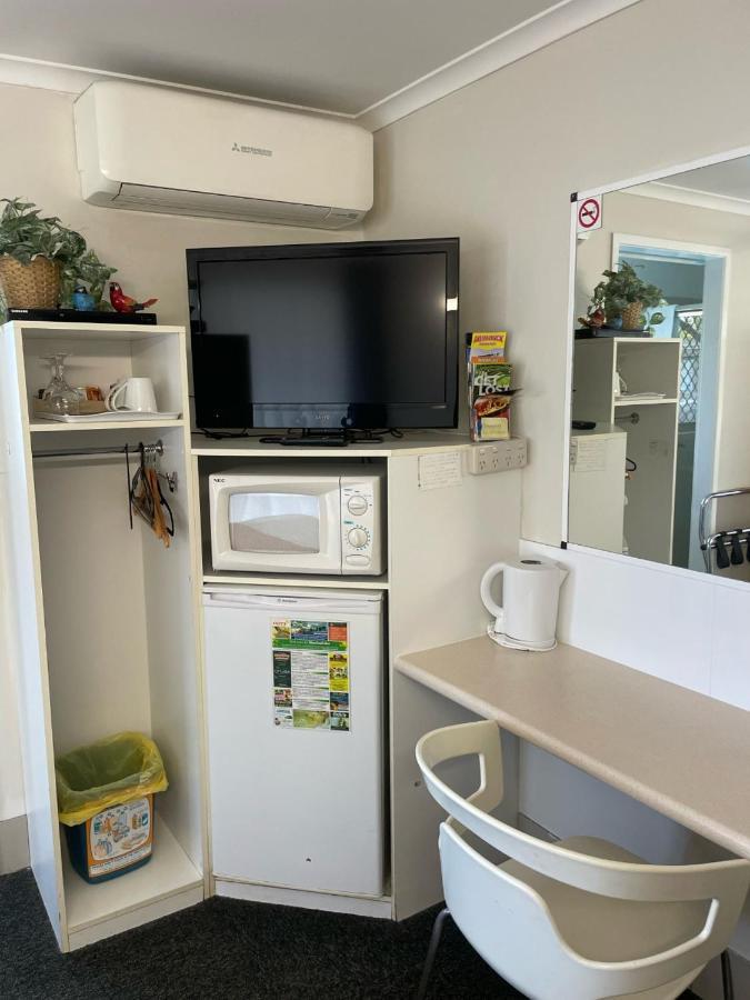 Kyamba Court Motel มูลูลาบา ภายนอก รูปภาพ